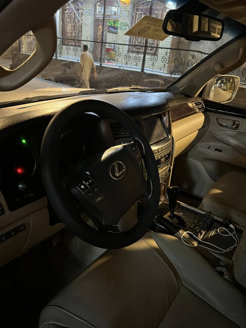 لكزز موديل 2009  رقم كركوك راعيه ب بصره عليه بسم كمرك مفحوصه بيه صبغ صفحت الجاملغ ربع والباقي كفاله حداده جديده بيع اومراوس  المكان بصره ‭0771 399 6344‬ السعر 265
