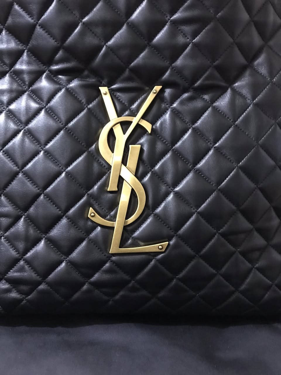 جنطة سان لوران الحجم الكبير


**إذا كنت صاحب هذا الإعلان وتريد حذفه لأي سبب، رجاءا أرسل رسالة إلى الدعم الفني**