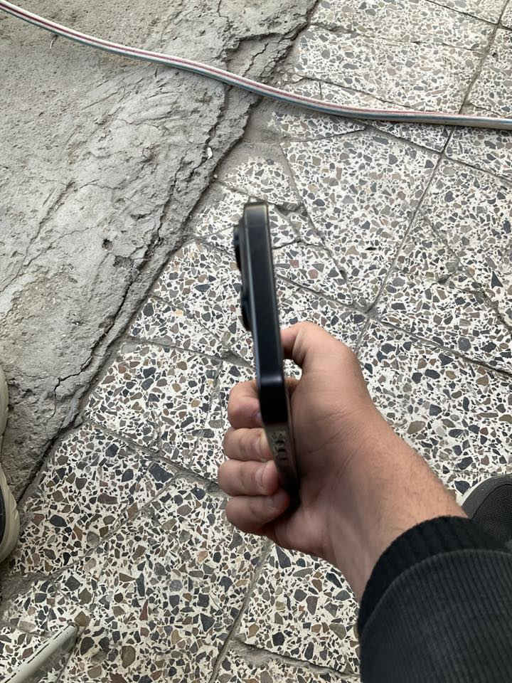 السلام عليكم ايفون 16pro max. ذاكره 256 نضافته 100‎%‎ مثل ما تشوفون بالصور شخط ما بي المكان بغداد مدينة الصدر
سعره 1450 وبي مجال
رقم التلفون *********** وموجود واتساب
