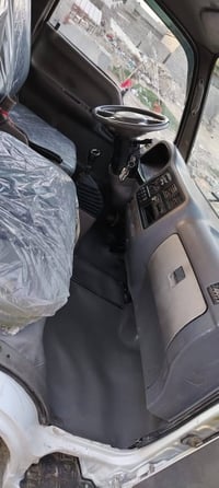 كيه فونتيره موديل٩٩ كير مكينه اكسن مكفول شاصي مكفول سياره بلادي رقم وا...