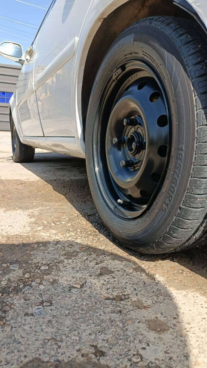 اوبترا موديل 2011 خليجي سعرها 79 رقم انبار


**إذا كنت صاحب هذا الإعلان وتريد حذفه لأي سبب، رجاءا أرسل رسالة إلى الدعم الفني**