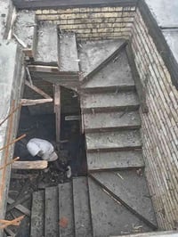 نجار قالب متفرق حاليا هذا رقم اتصل بالرقم 07732515108