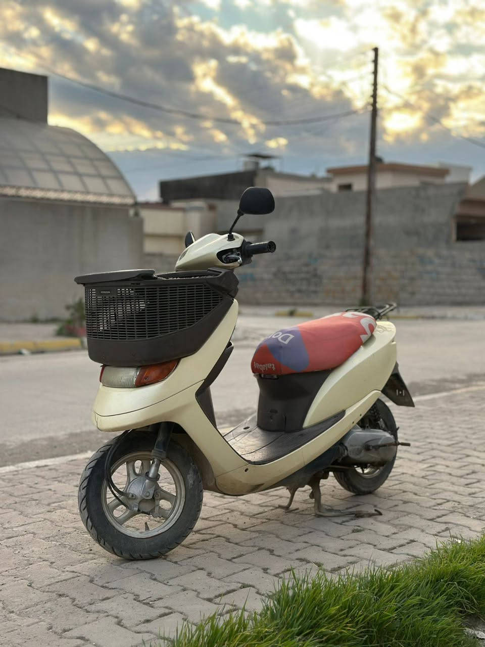 هونده ياباني سله عريضه السعر 240 بي مجال شراي ***********
