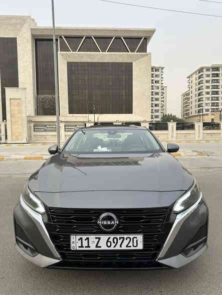 السلام عليكم نيسان التيما 2023فول مواصفات اعلى فئه 
المواصفات :

بصمة / تشغيل عن بعد / ايرباكات / عجلات ألمنيوم قياس 19 / شفتات بل استيرن / لايتات LED / اضاءة نهارية / كاميرا / اشاير بالمرايا / درايف مود / بريك طوارئ /  مقاعد جلدية فاخرة / كشن كهربائي / شاشة كبيرة / قطعتين تبريد / شاحن لاسلكي مع منافذ USB / مثبت سرعة كروز / تحديد مسار /  نظام مراقبة النقطة العمياء / رادار / حساسات 

وبعد خير من الله مواصفات 

🔴 الضرر 3 قطع 

السعر 160$قفل 

العنوان : الانبار 

التواصل. ***********
