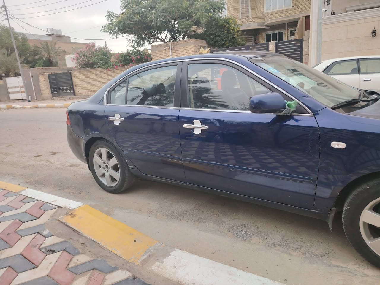اوبتيما ٢٠٠٨ خليجي مكينه وگير مكفولات بدون فتح ولا تنقيص رقم بابل انگليزي بأسم جاري وصديقي سونارها موجود بدون ضربه ومعجون صبغ بنيد ونص الچاملغ الخلفي سيارة جاهزه من كلشي
سعرها ٩٨ 
مكانها بالغراف
***********
واتساب واتصال
