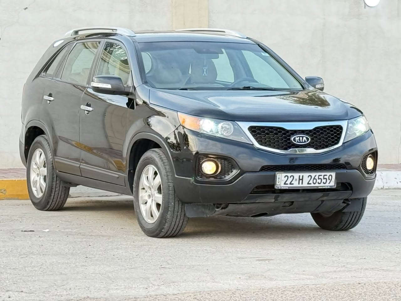 السلام عليكم  سورنتو مديل 12 خليجي رقم اربيل / محرك 4 سلندر / دوش المرغوب /
السياره كفاله عامه جديده. / محرك كير صدر دواخل ترايك زيرو / 
المواصفات. /  7 راكب  / شاشه / كامره / المواصفات المعروفه.  

عداد السياره 160 

عنوان بغداد العطيفيه: 📍📍

للتواصل ‭0771 027 9026‬
