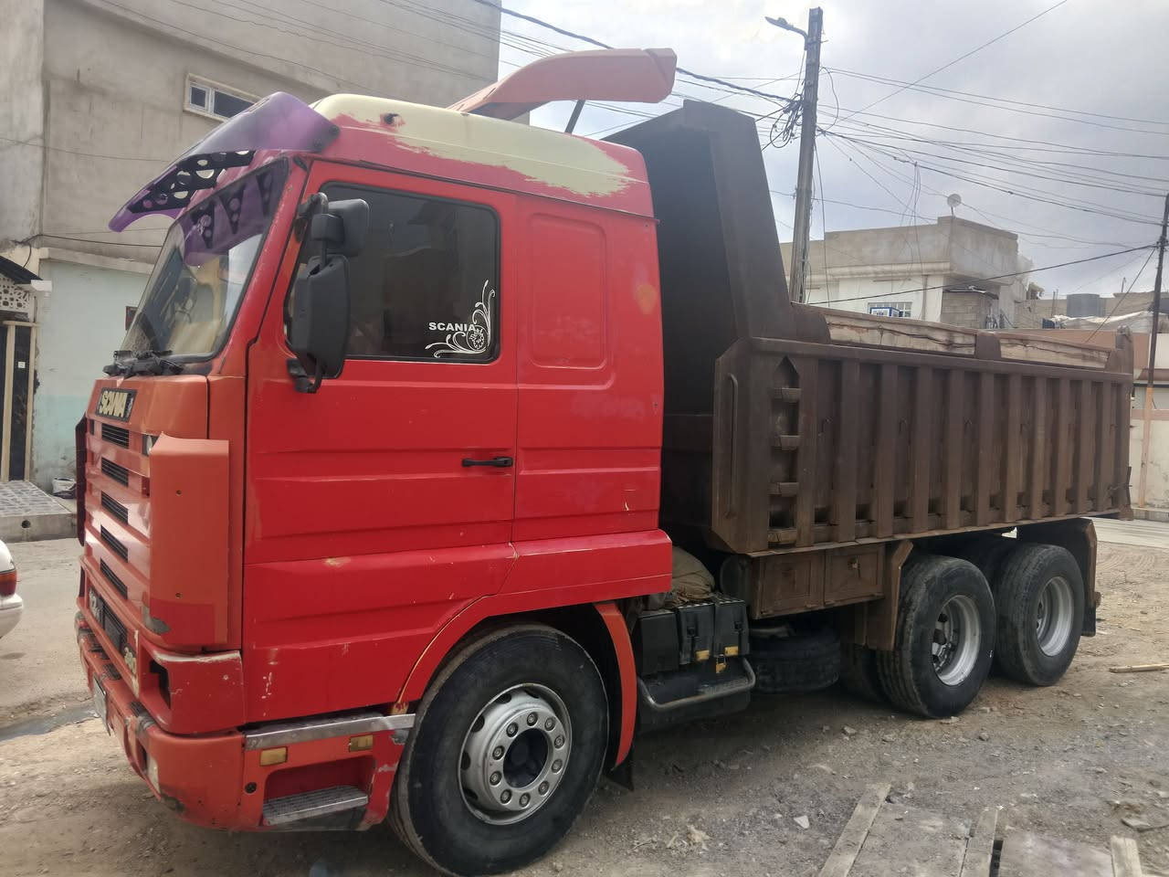 السلام عليكم سكانيا 113 للبيع اي استفسار عن رقم بو واتساب ***********
