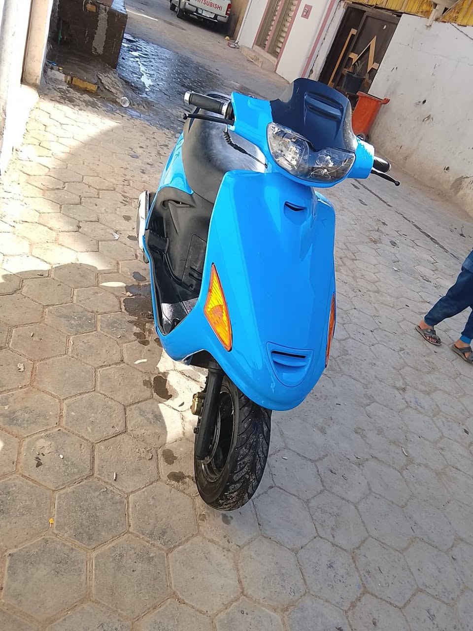 للبيع حاويه مكلف بالنشر سعر550وبيها مجال نجف حي الانصار اتصل عله راعيها ***********
