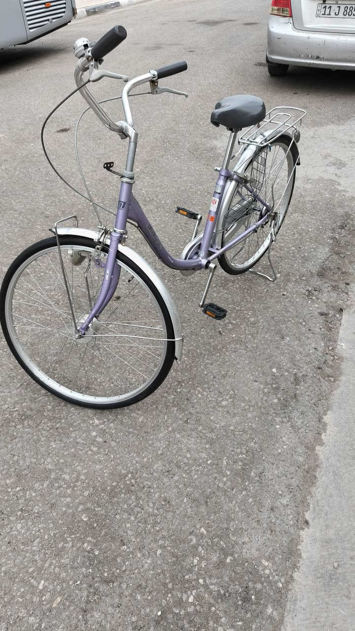 بايسكل ياباني للبيع لون مميز
حاويه مامستعمل السعر 130 وبيه مجال 
التواصل خاص


**إذا كنت صاحب هذا الإعلان وتريد حذفه لأي سبب، رجاءا أرسل رسالة إلى الدعم الفني**