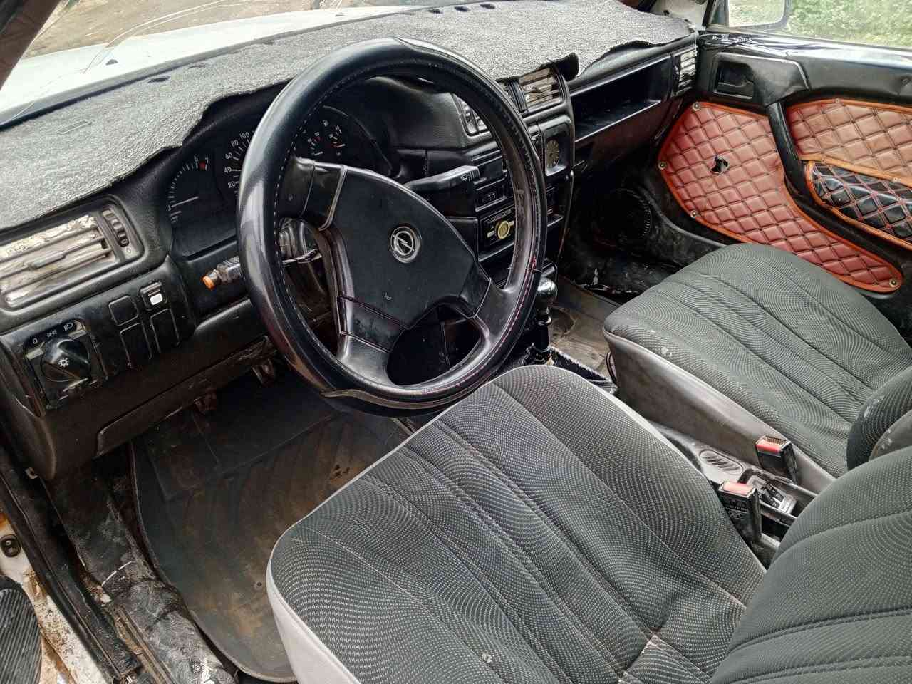 فكترا حجم 20محرك كير شرط سيارة جاهزة سعر 27مكان داقوق ***********
