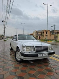 مرسيدس • ١٩٩٢ • بدون ضربه