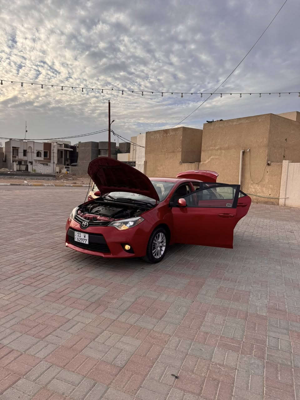 شبابنا الطيبين أقرا المنشور زين حتى تعرف كل تفاصيل السياره لانو أنتوا أصحاب طريق بعيد والنجاة في الصدق 
كورلا امريكي 2014 رقم بغداد إنكليزي الدولي الجديد 
صور حادثها بابتين الصدر والوراه مرفوق بالمنشور 
وبيها بالعراق صبغ باب السايق والبنيد 
شباب السياره بيها خمس قطع صبغ فقط اني ابيعلك حزام حتى ماتعبني وأتعبك 
السياره ماشيه 150 
شادلها منظومة غاز جديد 
محركها 2000

تبريد جديد تخم تاير ادامه كامله بلكات نورلات فيت بم كلها جديد سياره كولش نظيفه بالعافيه على الي ياخذها 
مكانها الفلوجة 

السعر  109

***********
***********
