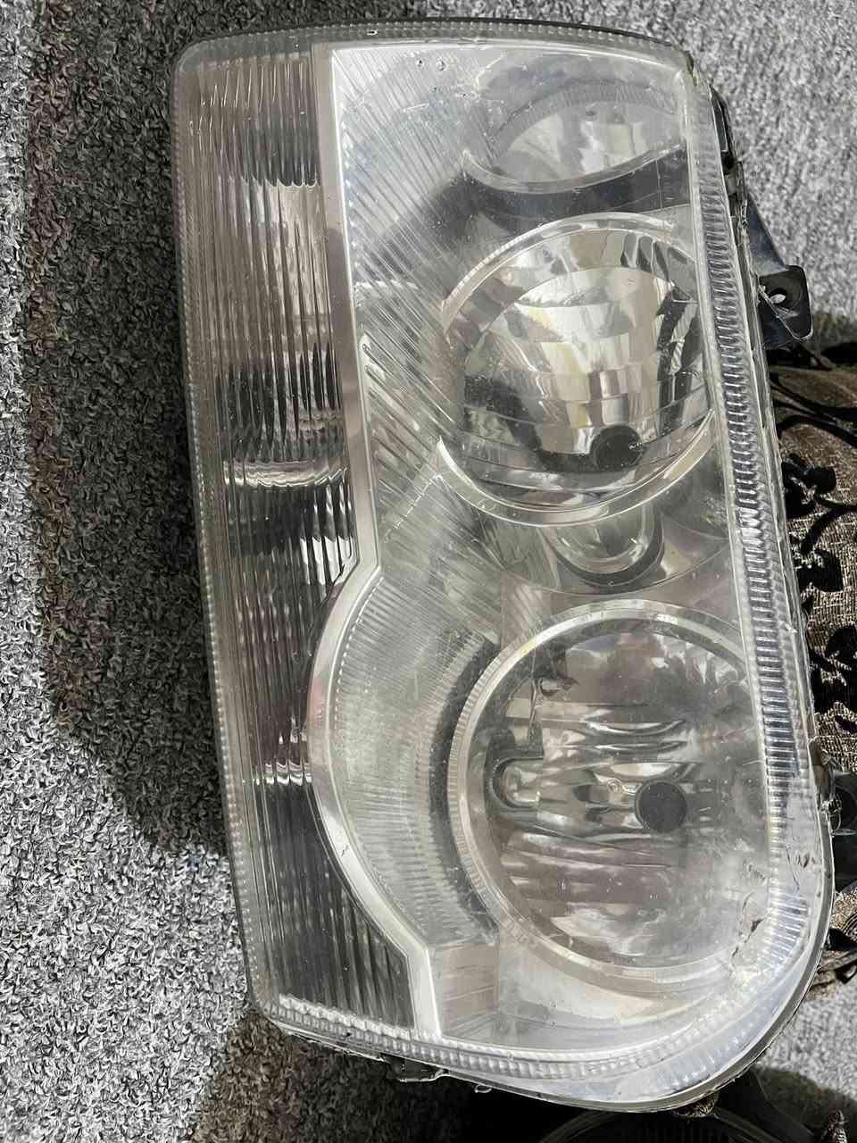 ليتات السعر 100 وخمس وعشرين العنوان بصره ‭0770 689 3360‬وهاذا رقمي
