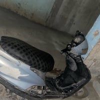 ماكس 140 الدراجه مجفته كفرها الأمامي موجود عندي دراجه زينه تفيد شغل تف...