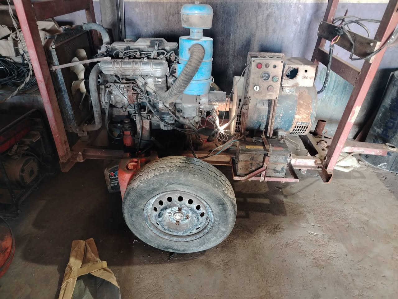 موالد كيه البيع 30 كيفي محرك جديد *********** مولد جديد وكامل على الفحص سعر 10 وبي مجال
