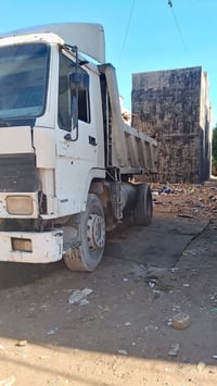 فالفو اف 10مكينه تنقص وتبخر شاصي مكفول سعر 65 وبيها مجال رقم الهاتف 07...