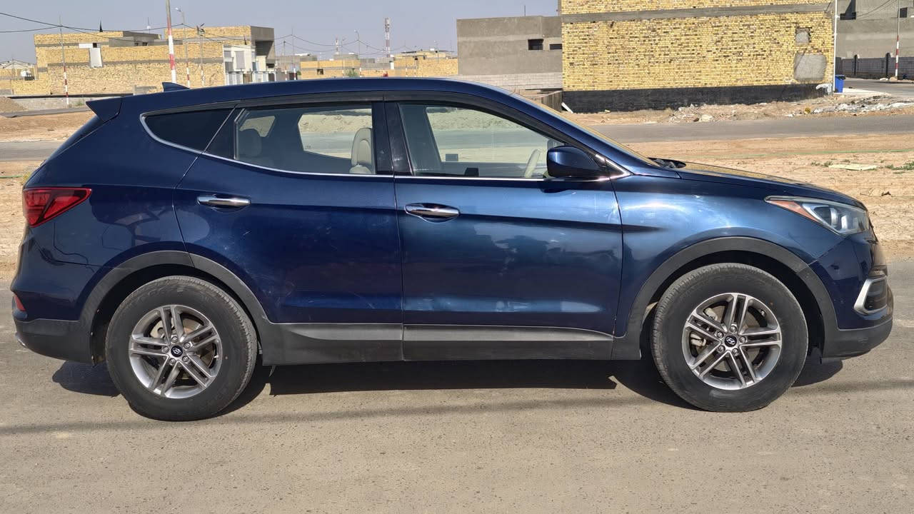 سنتافي موديل ٢٠١٧
وارد امريكي مكينة ٢٤٠٠
الضرر باب الصدر و الچاملغ الامامي و موضح الحادث بالصور ( اخر ٩ صور هي صور امريكا مع التقرير )
حدادية و كهربائيات فول
مكينة مفتوح الگازكيت
المواصفات و التحكمات موضحة بالصور 
السعر ١٤٠ ورقة
***********
مكان السيارة : الديوانية
