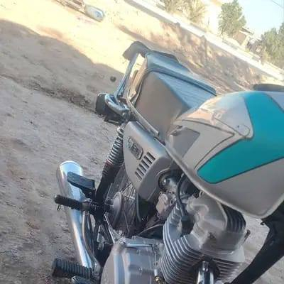 سلام عليكم دراجه البيع موديل 2021 وراق دراجه محركه نامه شلامجه و دراجه كله نامه شلامجه دراجه شوف عينك نضيفه مكان طريق كربلاء نجف عمود 977 سعر خاص تصال على رقم ***********
