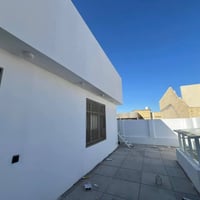 صبغ درجه اولا بسعر مناسب تنضيف شبابيج وصبغ الصباغ مهند ناصر 0781436994...