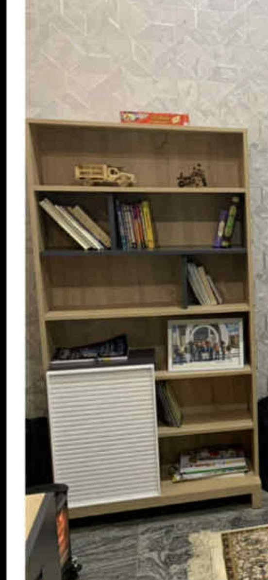 السلام عليكم ورحمة الله
توجد غرفة نوب للبيع استعمال قليل جداً السعر 1100000 مليون ومية الف وبيها مجال قليل جداً المكان زيونه المحاربين للتواصل *********** ابو جيهان
