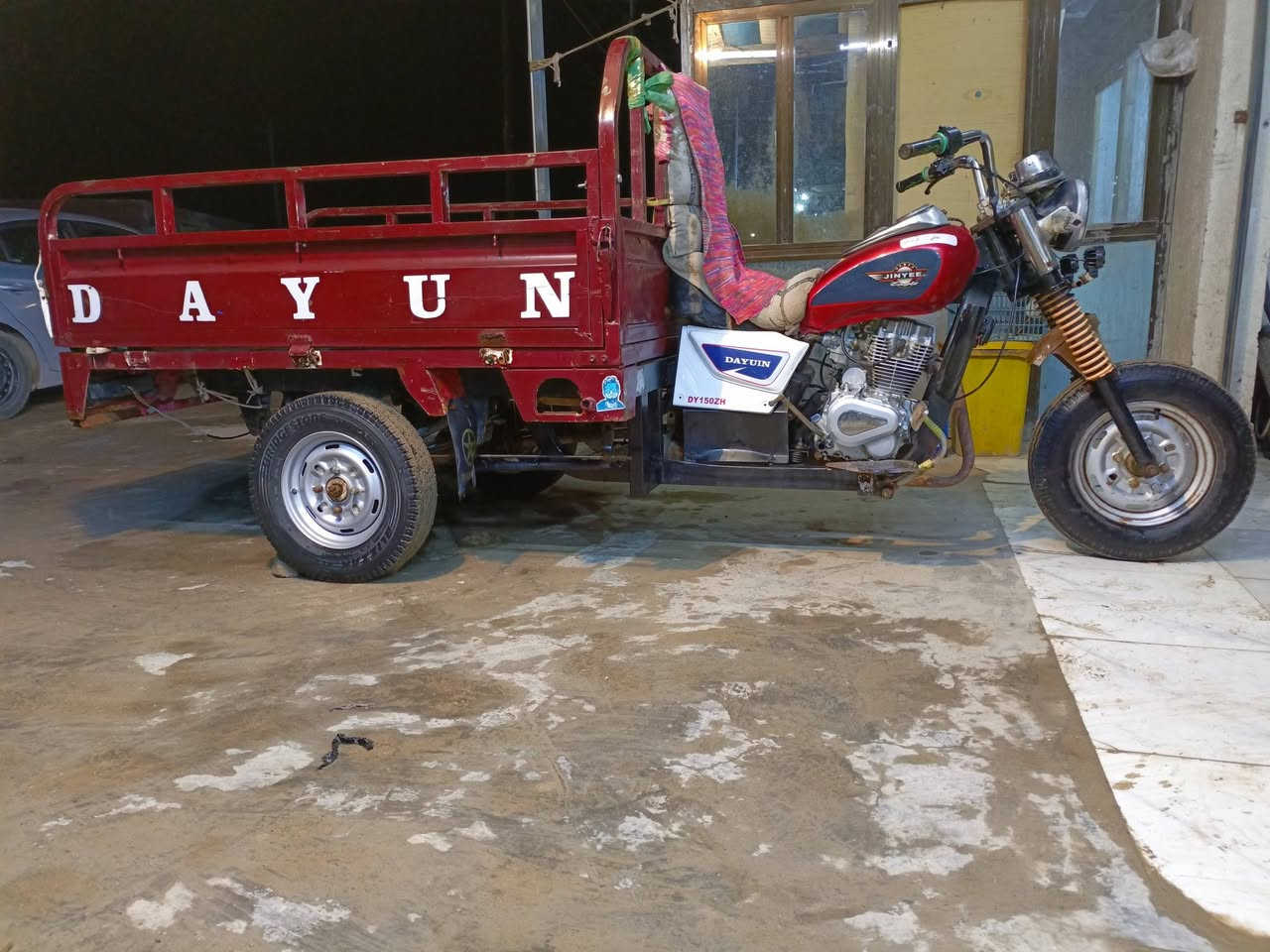 سلام عليكم ستوته  2011
اوراق كامله جديده ترايك وين ماجان 

سعر مليون 400 وبيهه مجال 

الاتصال *********** خاص هم موجود البدعه
