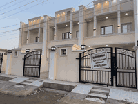 للبيع☑️مشتملات ثلاثه  ☑️في تكريت قرب دائره التقاعد 
المساحه 141  ✅طابو صرف ✅
عدد غرف النوم 3وصالة  وستقبال مطبخ حمامات 
✅السعر135 مليون  ✅
للاستفسار*********** ✅
#مكتب الوطن #للوساطة #العقارية والعروض التجارية
نستقبل جميع عروضكم التجارية والسكنية في جميع احياء #تكريت #والقادسية #والديوم #والعوجة
