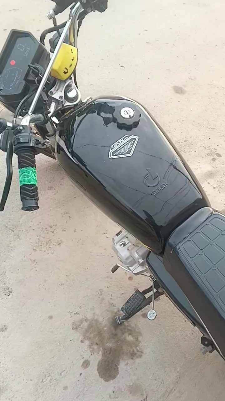 سيفان للبيع 2024 اوراق اصولي مكينة مامفتوحة مكاني الحسينية بغداد *********** واتساب مامتواجد فيس
