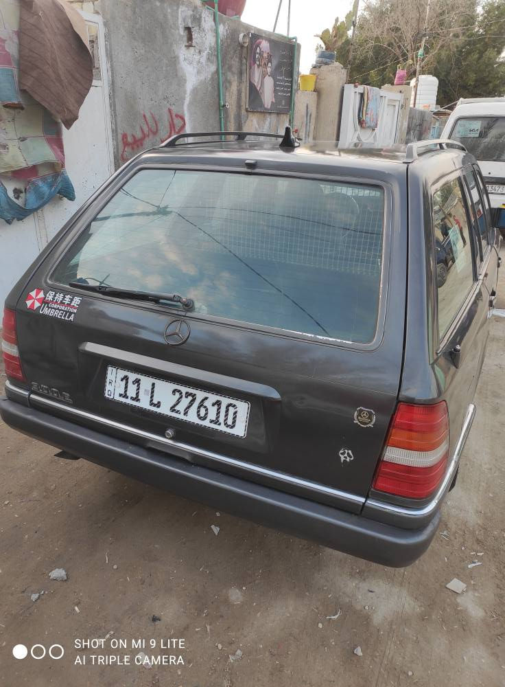 السلام عليكم مارسدس مديل 1991 كير مكينه حداديه تخم تأير كله جاهز مكينه بلاديه كير بلا  رقم بغداد بسمنه جاهزه السياره قواعد دبلات بلادي مكفول مكان السياره كربلاء السعر 58 وبيها مجال قليل النتصال عل رقم ***********
