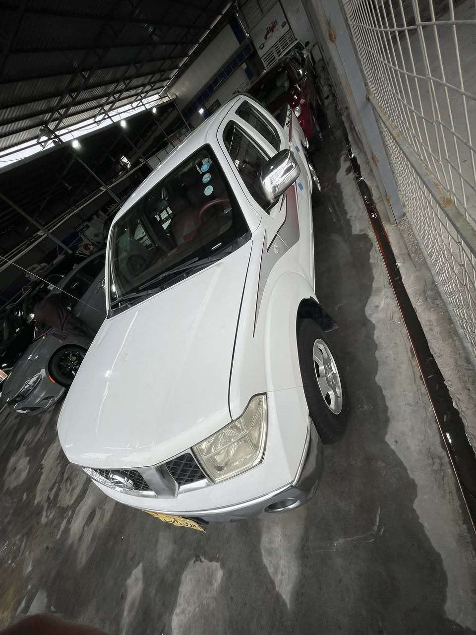 سلام عليكم للبيع نيفاره مديل 14 مكفوله حلوه سياره مابيه نوقص سعر 120 اي ستفسار ع هاذ رقم ***********
