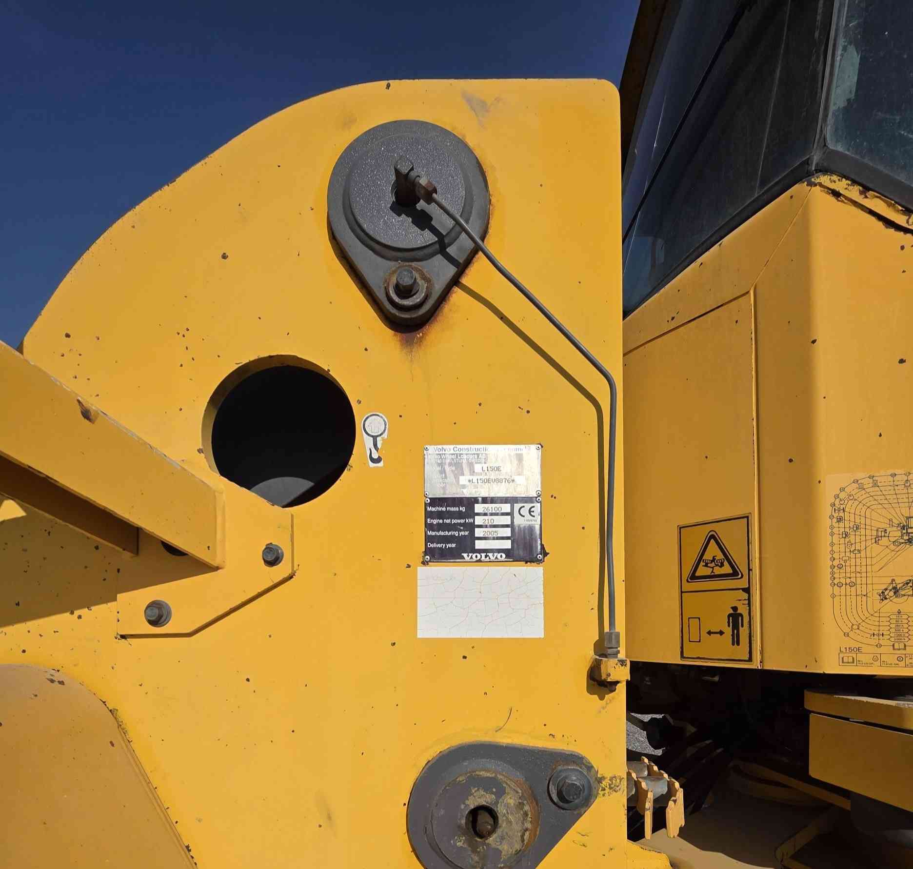 للبيع - بۆ فرۆشتن  
———————
شفل : VOLVO
حجم : L150E
مودیل :2005
رەقم   سلیمانیە
—————————
بۆ زانیاری زیاتر پەیوەندی بکەن بەم ژمارە تەلەفۆنە 

***********
***********
