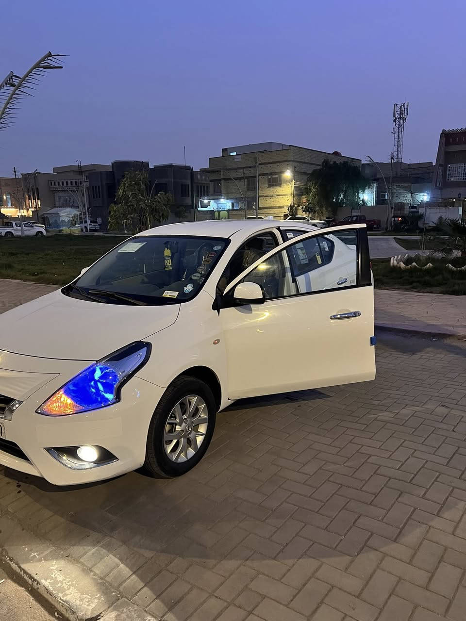 السلام عليكم نسيان موديل 2024  هندي فول مواصفات ويلكب تبريد خلفي جام كهرباء شحن لاسلكي  شاشه تحكم ستيرن بسم شركه أبواب الرحمه  ماشيه 23 كيلو سياره جديده حيل المكان البصره القبله الرقم ***********
