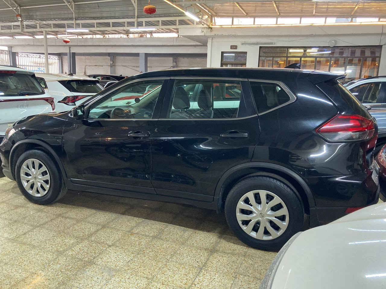 🌷🌷نيسان روج Nissan Rouge 🚙🚙
🚙موديل ٢٠١٨
🚙ماشيه ٧٧ 
🚙بدون صبغ
🥰لمعرفة السعر علق برقم 7ويوصلك برسالة على الخاص 📩 
🚙ضرر مرفق بالصور 
⬅️بيها بابين مبدلين اصلي نفس اللون
✅️بجم امامي وخلفي كبس
✅️سياره جديده مال بيت
📍 مكان السيارة الموصل 
🔺️للجادين بالشراء الاتصال على الأرقام 
☎️ ***********
☎️ ***********
