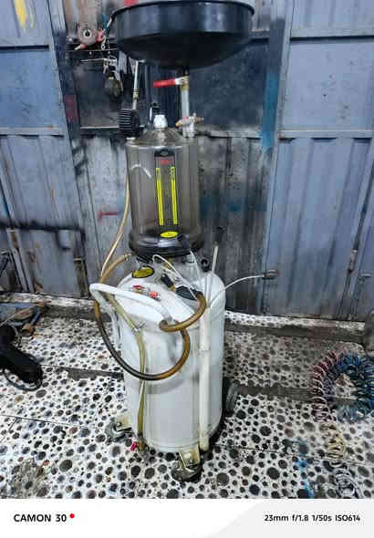 بعد التوكل على الله سبحانه وتعالى

#اخوكم_حسين_الفتلاوي

لصيانة الخالعات والكمبريسرات والجكات

صيانه كامله بيع وشراء مراوس

العنوان حله قرب العلويه شريفة ع

إتصال ***********// ***********

@الجميع
