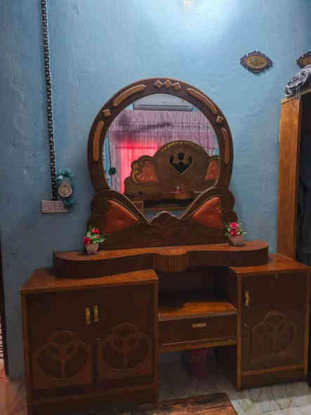 سلام عليكم  غرفه نوم صاج  نضيفهةجدا نفس بصوره البيع السعر 550 بيه مجال  مكان الديوانية السدير ***********
