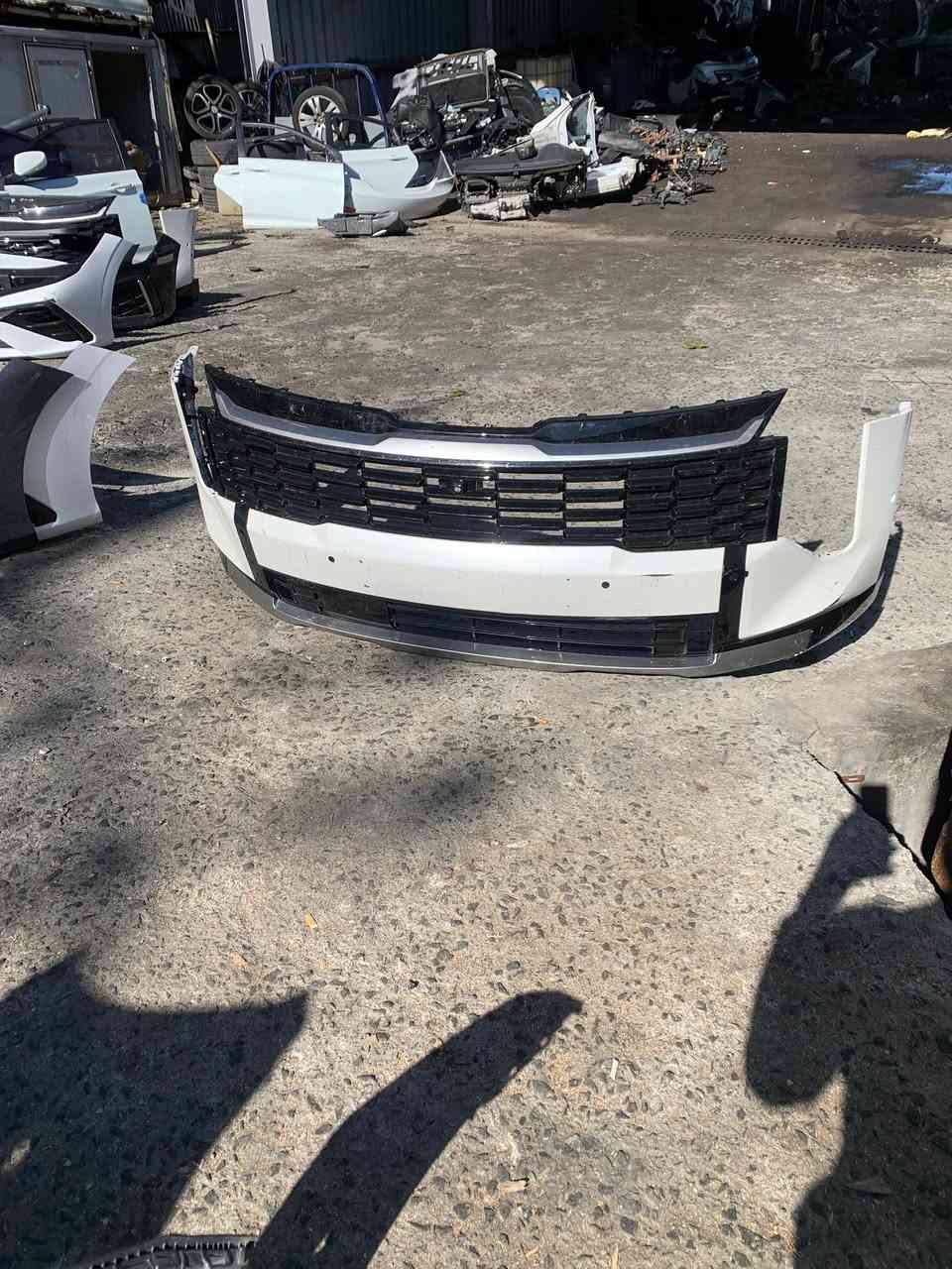 دعاميات اصلي كوري جميع السيارات جمله السعر القطعه لامامي ٢٢٥والخلفي ١٢٥ اصلي تفصيخ البيع جمله اخي الدعاميات كاملات هنه وشبابيكهن موديل ٢٥ و٢٤ و٢٣   الاتصال ‭٠٧٧٣ ٢٤٤ ٦٧٥٠‬مكاني الوركاء عله شارع العام
