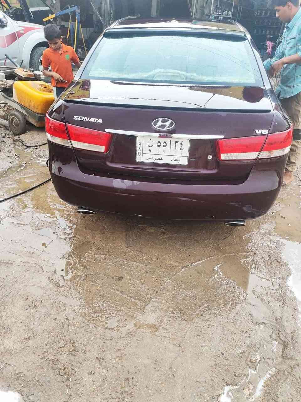 السلام عليكم للبيع سوناتا موديل 6 مكينه 3.300 جاهزه من.مكينه كير حداديه تايرات سنويه وهزه مصاقطه بغداد انكليزي  باسمي فول مواصفات من كشن كهرباء وتدفه كشن تاب كامرا دووشمه غرفه جديده ريموت بجم 10  بيه حزام جماليه فقط عارض 82 بيه مجال بسيط 
***********
