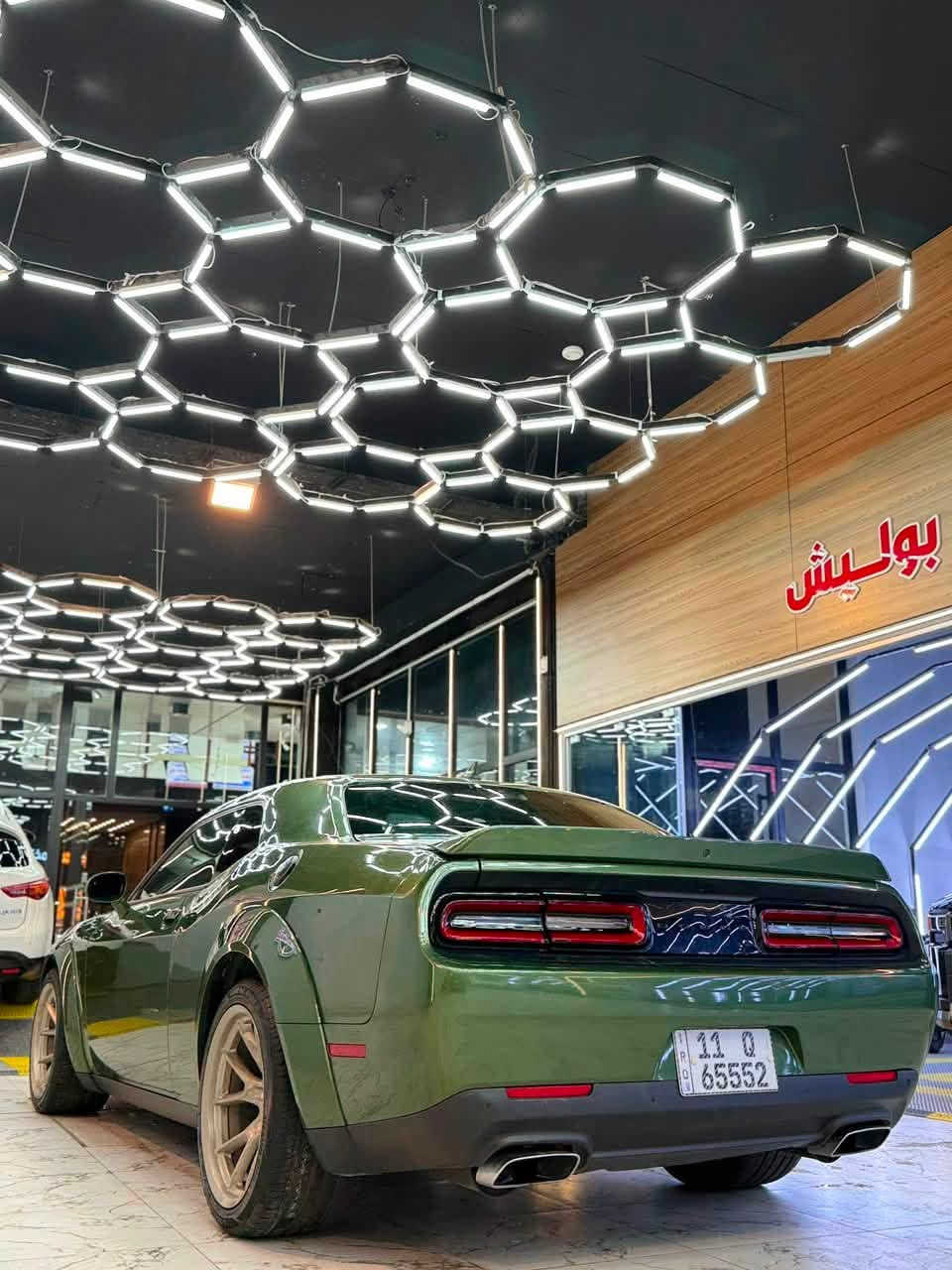 السلام عليكم شباب مكلف بالنشر …
للبيع سياره كلش جديده و حلوه و قطعه مميزه و رقم مميز..🔥

 Dodge Challenger Shaker. 2023  (Last Call)  

النداء الاخير .

السياره بمحرك ..                    SRT 6400 Scat Pack Shaker

القوة الحصانية : تنتج السيارة  قوة  485 حصان حصاني 💪 بستم برتقالي اصل SRT  .عزم الدوران : يصل إلى 644 نيوتن 🌎

السياره : ستوك بلاديه  بدون اي تزويد و لا ملعوب بيها 💪🏻.

الرقم مميز بغداد الجديد بأسمي شخصيآ
ممشى السياره :  22 الف كيلو متر 

موصفات معروفه السياره 
  فوول بدون فتحه  🛖
- وايد بدي اصل 
- ⁠ويل SRT حجم 20 اصل
- ⁠رادار امامي و جانبي 📹
- ⁠كشنات حضن 
- ⁠كشنات الكنتاره و جلد
- ⁠كشنات تبريد❄️ + تسخين 🔥
- ⁠خزن 
- ⁠حاجب لد امامي اصل 
- ⁠مري جانبيه رادار + هيتر ♨️
- ⁠مري نظام التعتيم ◾️
- ⁠تشغيل عن بعد ⚡️
- ⁠اطارات 4 جدد شركه حجم 20 / 305 
- ⁠شوته رياضيه سبورت اصل بلادي 

ضرر السياره موضح بالصور مرفقه مع المنشور و بالاضافه اني مسوي الها سونار جديد ..
 —  اما بالنسبه                                               ( كير محرك حداديه تخم اطارات ) كله بشرط زيرو ..

مكاني السياره بغداد الكرخ  العامريه شارع العمل الشعبي 

رقم الهاتف :             
***********           *********** واتس موجود 

سعر السياره : 390 $  و بيها مجال .

