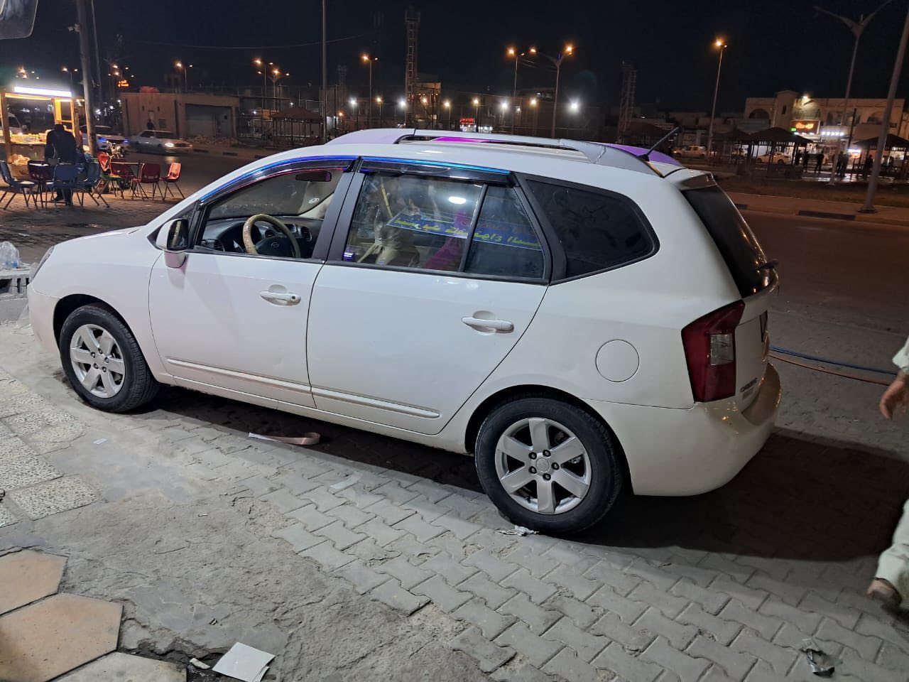 سلام عليكم كيا كارنز مديل 2009 خليجي مكينه كير تمام حداديه تبريد تدفئه جديده رقم بصره دولي ملاحضه فقط قطعتين بيه السعر 110وبيه مجال قليل (***********) رقم صاحب السياره انه مكلف بنشر
مكان السياره بصره ابو الخصيب
