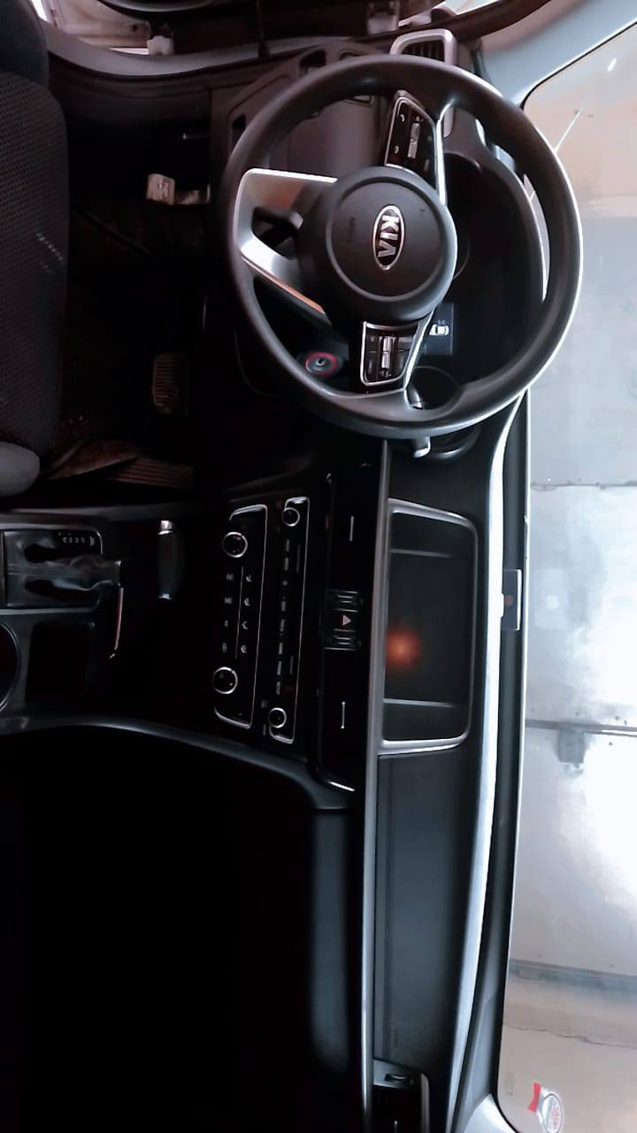 KlA أوبتما2019
وارد أمريكي رقم أربيل الدولي تريد تحويل تريد وكاله حادث جاملغ الأيمن وشبر من البنيد ماشيه 92 
سعر 132وبيها مجال بسيط

مكانه حله 

***********
