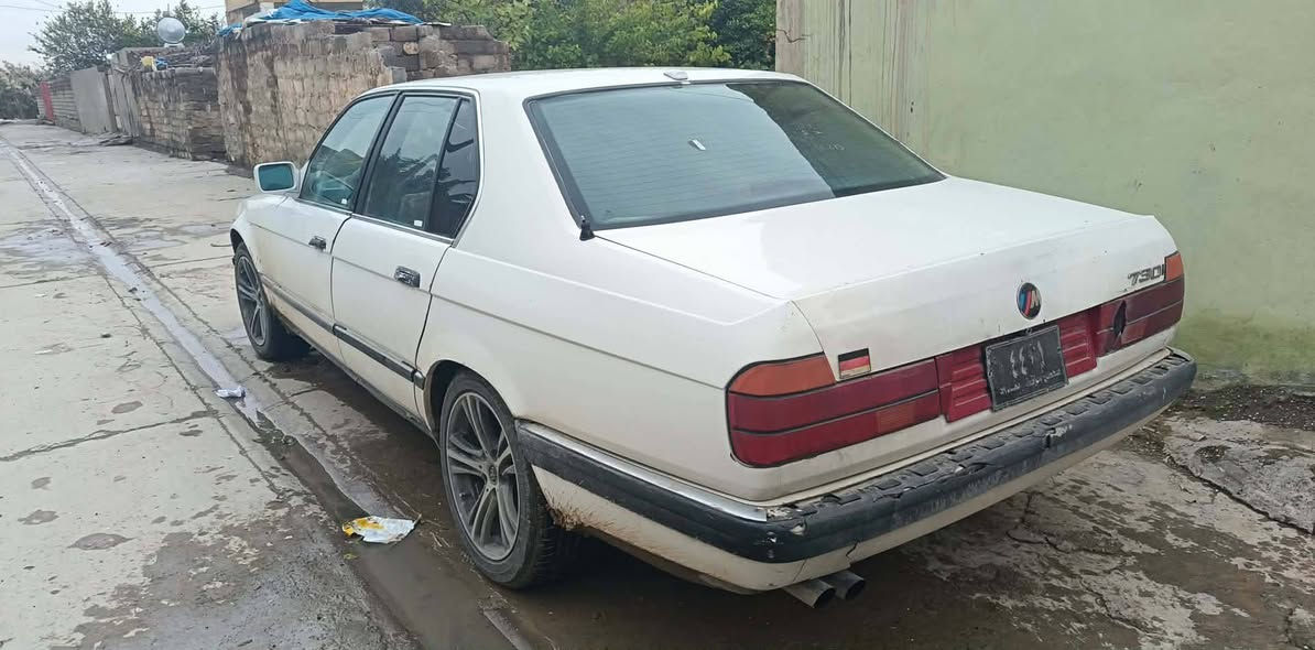 BMW
محرك كير شرط فول اتماتيك 
تايرات جدد
كهربائيات 
سياره جاهزه 
رقم فحص بغداد 
السعر 27 و بيها مجال وترهم مراوس حسب القناعه
 
***********
