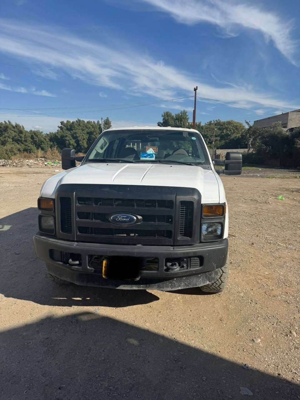 سلام عليكم للبيع فورد أمريكي وارد خليجي السياره حيل نضيفه جاهزه من دعاميه لل دعاميه موديل 2009 بسمي رقم  أربيل مكاني بغداد الغزالية *********** موجود وتساب السعر 110 وبيه مجال محرك 10 سلندر سوبر
