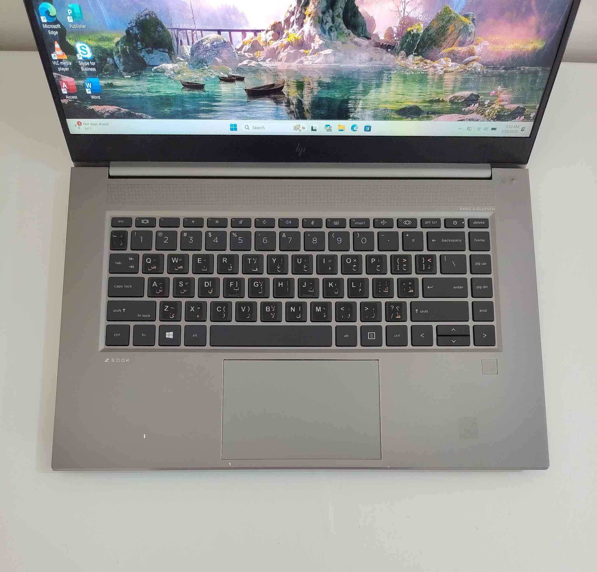 القوية من HP ZBOOK
Hp zbook Studio G7 Workstation 

Core i7-10850 H 
كوراي سفن الجيل العاشر
فئة معالج H

32GB  ddr4
رام حجم 32 كيكا ددر4 قابل للتطوير ( قابل للزيادة والنقصان )

512GB  ssd m.2 Samsung
هارد نص تيرا سامسونج
قابل للتطوير ( قابل للزيادة والنقصان )

Nvidia Quadro T1000  with Max-Q Design
كرت شاشة خارجي نيفديا 4 كيكا 
 
Intel UHD Graphics 8 gb
كرت شاشة داخلي انتل 8 كيكا

15.6 FHD
شاشة حجم 15.6 دقة فول اجدي 

السعر: 765 الف دينار

🎁 ويّه اللابتوب تحصل: ✔️ حقيبة
✔️ شاحن أصلي
✔️ ماوس
✔️ ماوس باد
✔️ تغليف مرتب داخل كرتونة

🛠️ قبل لا تستلم: ✅ تفحص الجهاز كامل براحتك
✅ تتأكد من المواصفات والنضافة قدام المندوب
✅ تنصيب ويندوز وبرامج أساسية + Office جاهز للاستخدام

🛡️ الضمان: ضمان أسبوع كامل بعد الاستلام على الجهاز

🚚 التوصيل: توصيل متوفر لكل محافظات العراق ويا الملحقات كاملة

📍 العنوان: بغداد — الأمين الثانية
📞 واتساب واستفسار: ***********
