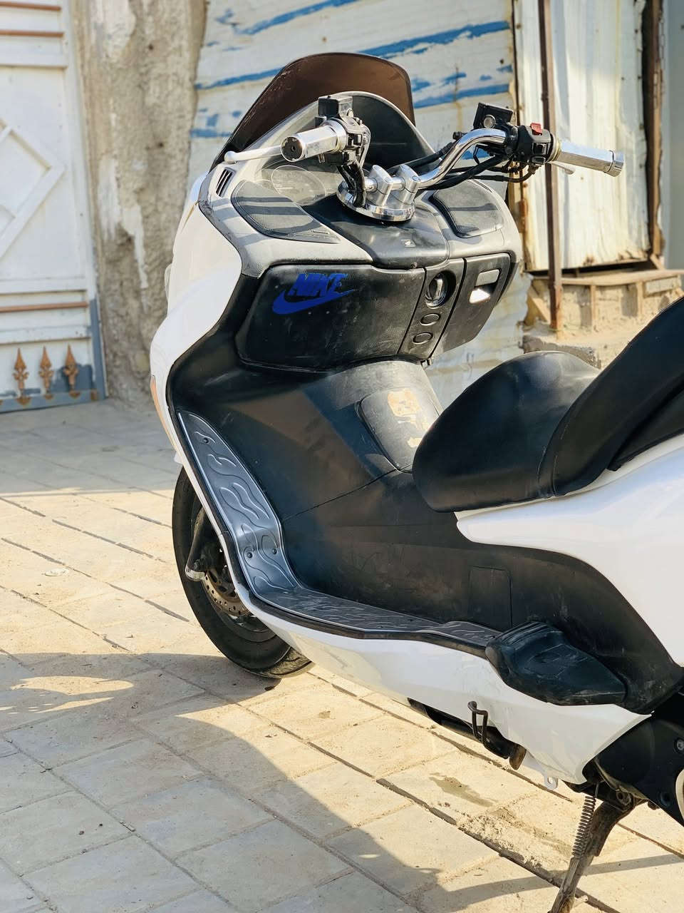 البيع فورزه صفر8  عميه بلاد دراجه مكفوله مكينه مامفتوحه كله شغاله مابيه اي نقص بكاني شعب وراقه كامله سعره1100 وبيه مجال  شراي يتصل ***********
