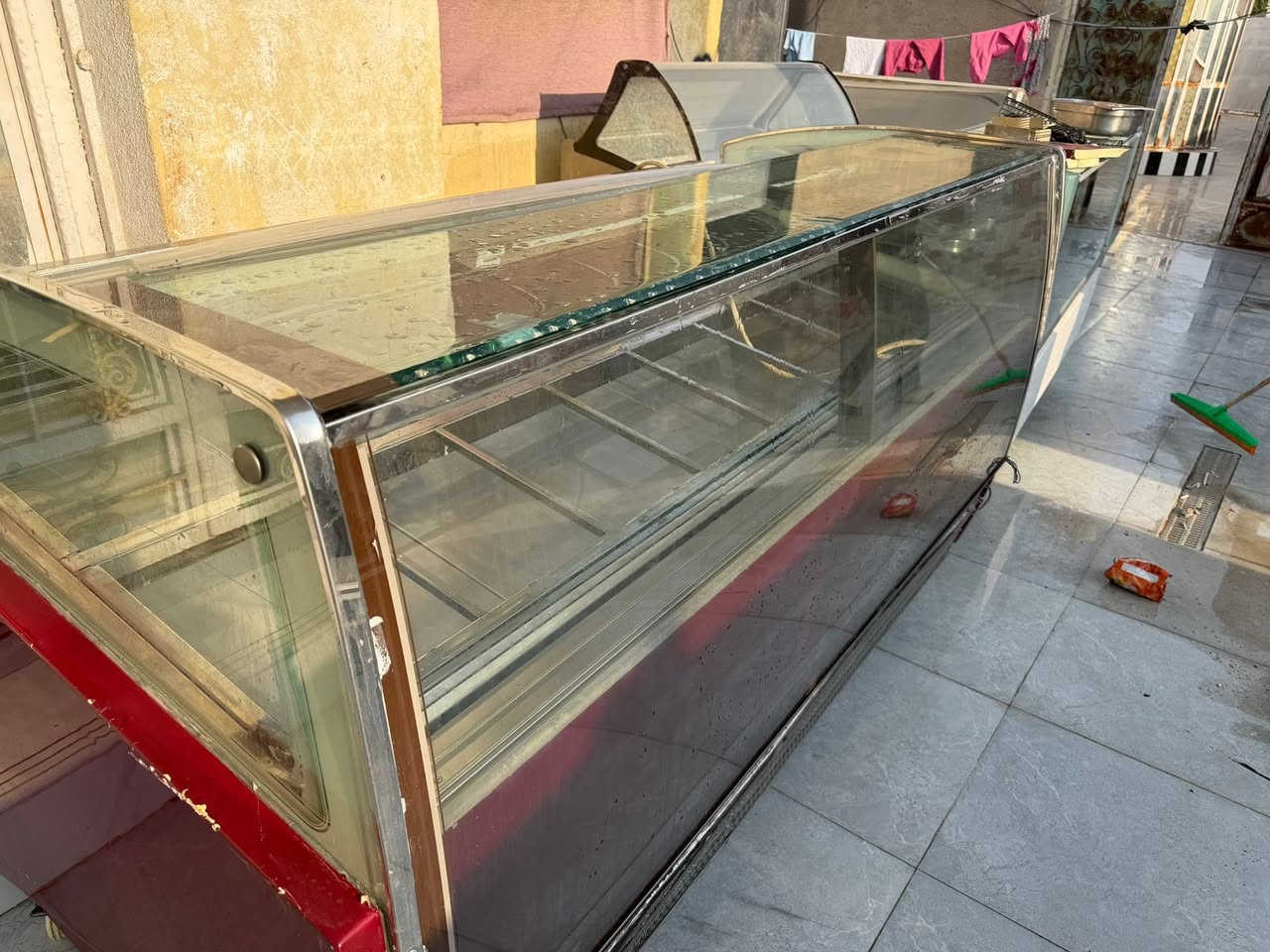 عارضه أوريون أيطاليا 🇮🇹
16 بلانك 220 سم 
السعر    3500$
مستخدم نضيف 
دبل كمبريسر 
3 فيز 

العنوان بصره 
السعر والتفاصيل مراسله الصفحة 
اؤ الأتصال  هـ ***********
