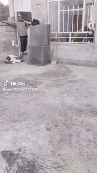 تطبيق شتايكر مع زفت وفانكوت وفنين كرسته وعمل المتر ب 14 الرقم واتساب خابرني وبالخدمه ***********
