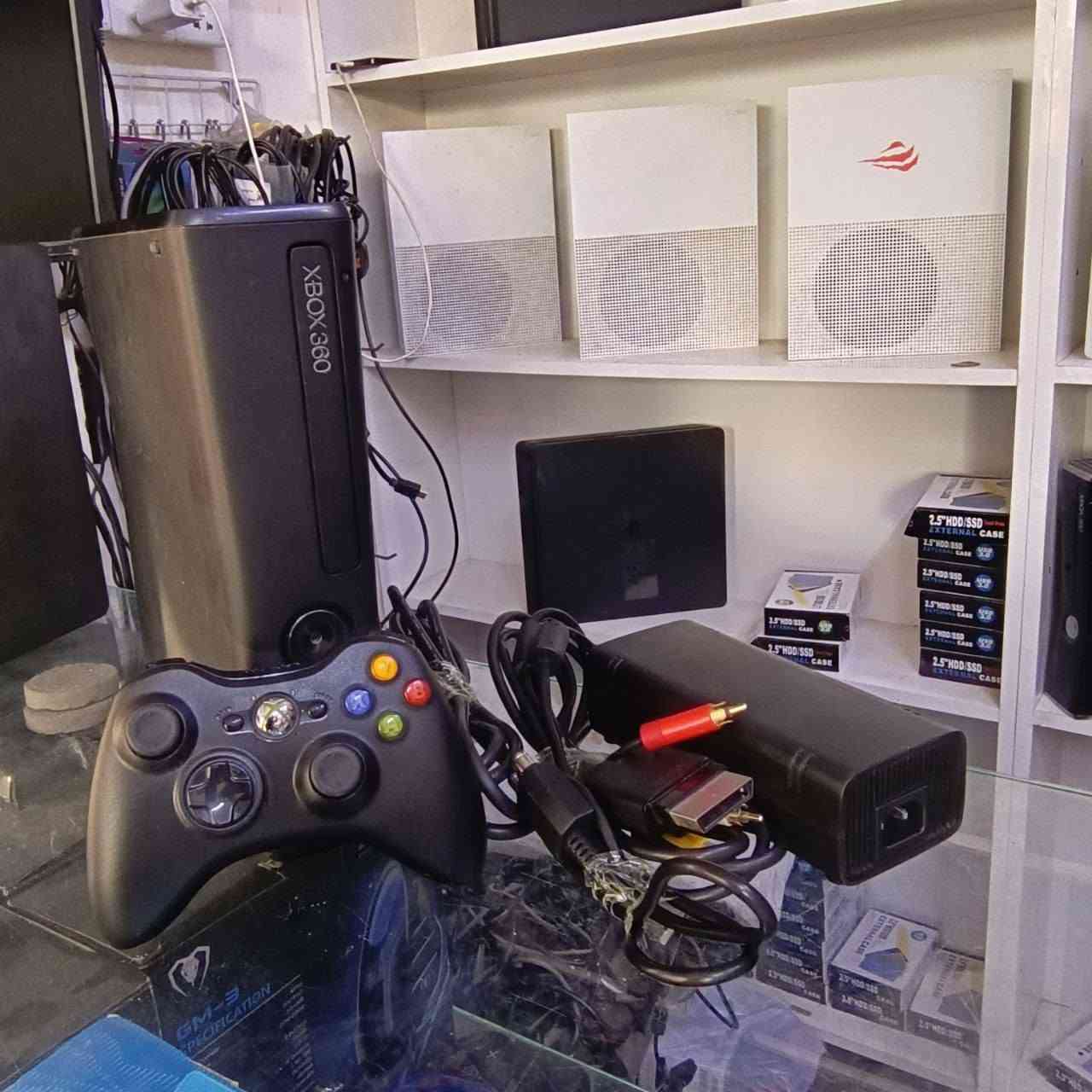 توفر اكس بوكس 360 سلم نسخه طافيه نضافه 99 مثل مو موضح بصورة 

كامل ملحقات جويستك لاسلكي
كيبلات كامله 

الجهاز اون لاين ليس مهكر 

ايضا يتوفر أجهزة مهكره

السعر 130 الف فقط 

📞 للحجز والاستفسار (واتساب):
***********

🔹 قناة التليكرام:
https://t.me/xbox0x

🎵 تيك توك:
https://vm.tiktok.com/ZS98wrWqnqGAQ-eJsCt/

📸 انستغرام:
https://www.instagram.com/ga_st_1

📘 فيسبوك:
https://www.facebook.com/share/1CrZfrWoGD/

📦 قناة الجملة واتساب:
https://chat.whatsapp.com/JUi6fgBCMjkBmuz6hL9cnh?s=cl&p=a&ilr=4
