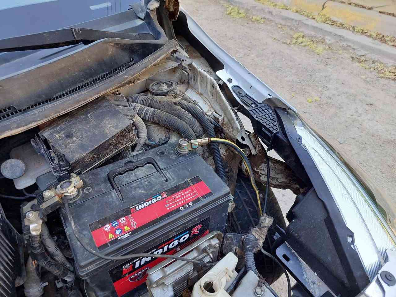 سني للبيع موديل 24 رقم اربيل تحويل مباشر سياره شغاله وتمشي ابيع ع حادثه الاتصال ع *********** مكان بغداد مشتل
