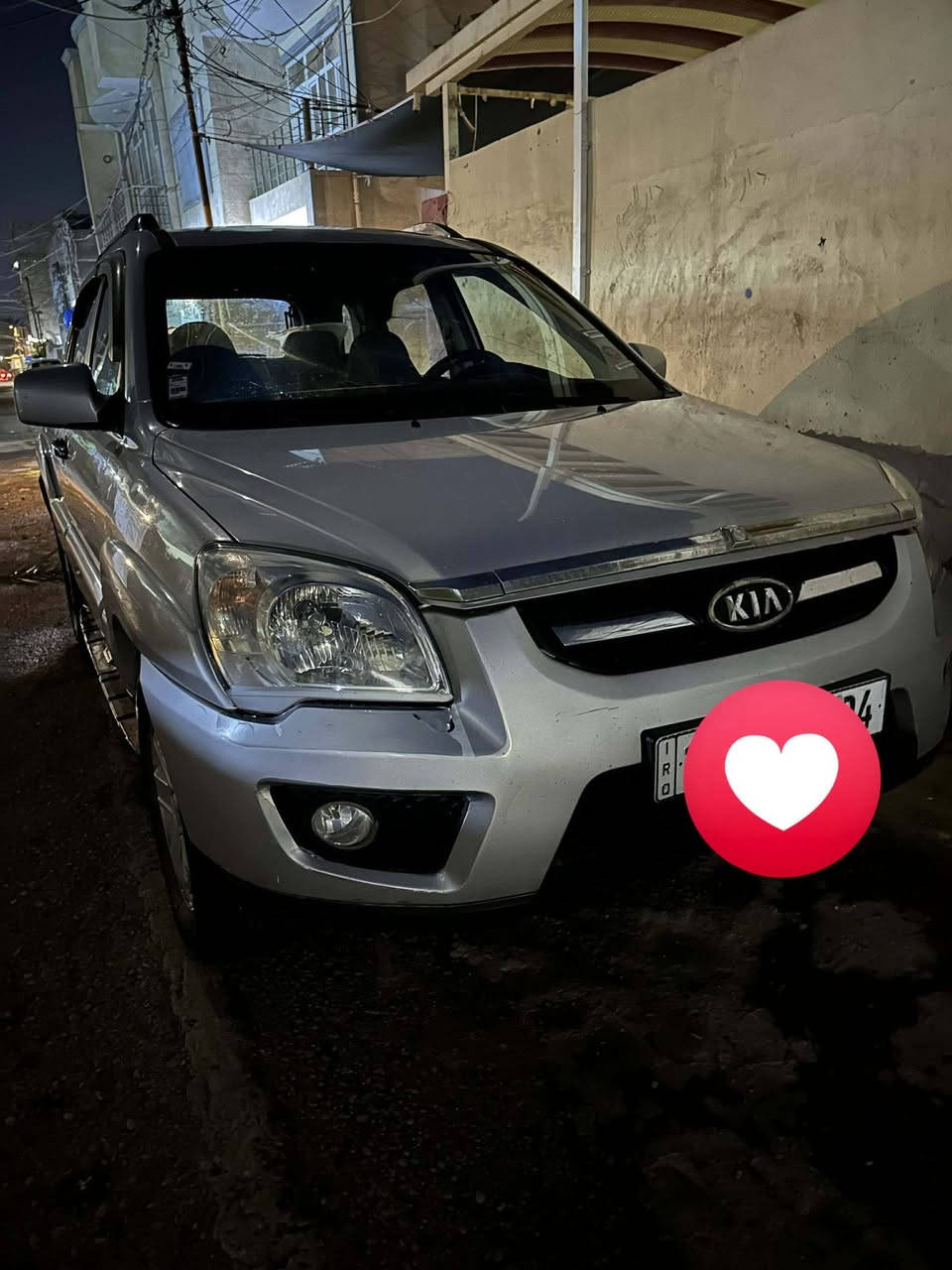 السلام عليكم سبورتج موديل ٩  خليجي  ضررهة جاملق خلفي رقم بغداد العنوان ديالى بعقوبة سعر ١٢٠ ومجال الهاتف *********** ...***********
