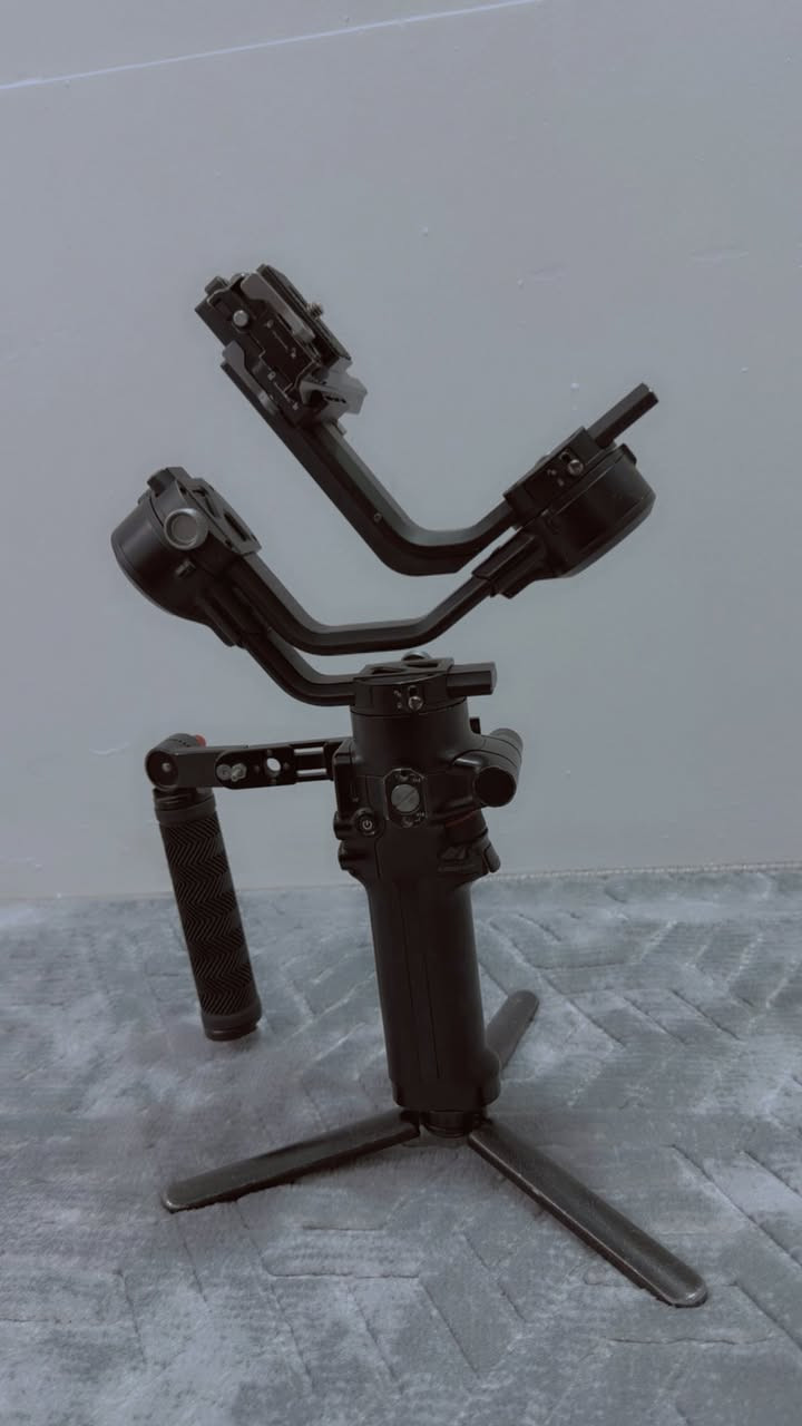 Dji Rs2
bi kishaia paka daski lagala ba zaman daefroshm 
nrxe 275 hazar 
***********
