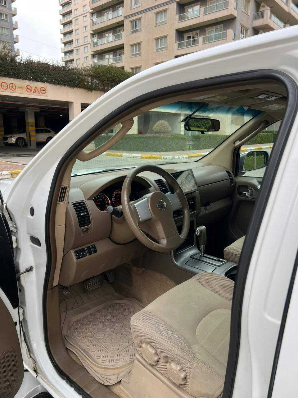 نیسان پاسفاندەر 2006  خلیجی دەبڵ ئەکسل
سفری شەریکەی کارزۆنە ناوزەرد (ABS )
٣ ڕیزکوشن گێڕ ئۆتۆماتیک کامێرا 
شاشە ئایپاد مەکینە (٤٠٠٠) ٦ بستۆن 
ڕەقەم سلێمانی سەنەوی تا (٢٠٢٧ )تازەیە
 پێ شودوای تازە داگیراوە 
پارچەو پەڵەیەکی بۆیاخە
 بێ ناوگرتن و بێ دەعم و بێ مەعجون 

سعر : لە کۆمێنت داوای بکە ڕاستەوخۆ بۆت دێت 🤖 

سەیارەکە سارد و شوختو چاڵیشی نیە  
گێڕ و مەکینە و تەحویل و غرامە بەشەرت
 دەعامی بۆ دەعامی بەشەرت  
لەسلێمانم گەڕەکی  ڕاپەڕین ….

ژمارەی خاوەنەکەی 
***********
گۆڕینەوە ناکەم…..
